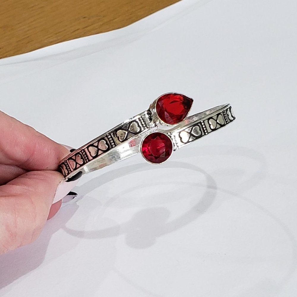 Garnet bracelet, 925 silver mozambique garnet heart designed adjustable bracelet